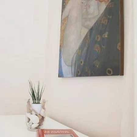 Tornabuoni Charming Διαμέρισμα *