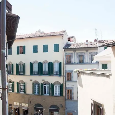 Tornabuoni Charming *