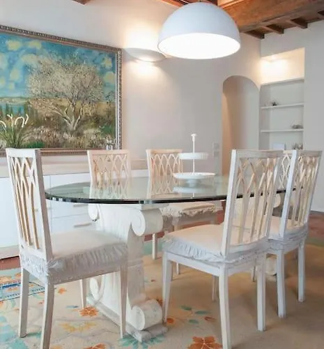 Tornabuoni Charming Apartmán Florencie