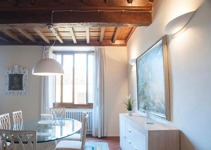 Tornabuoni Charming Lejlighed *