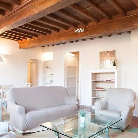 Tornabuoni Charming Διαμέρισμα *