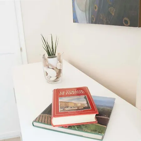Tornabuoni Charming Apartamento Florencia